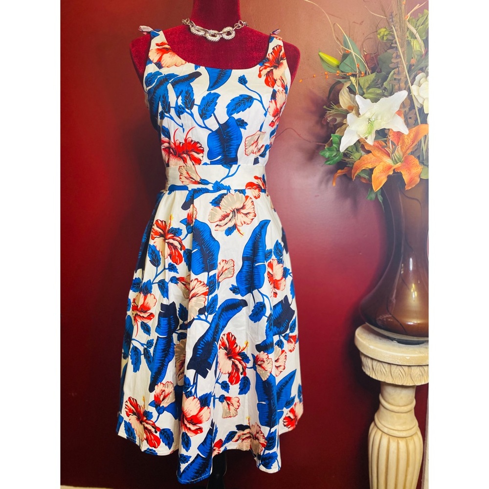 ✨Vibrant Flowers A-Line Dress✨